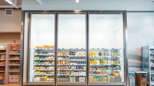 Les meilleures vitrines réfrigérées adaptées à chaque commerce